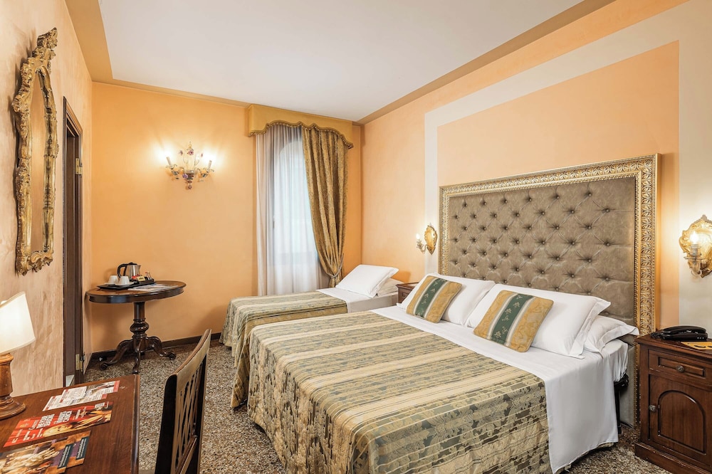 Hotel Marconi Venice 14/62