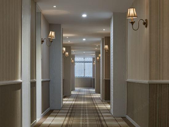 Orange Boutique Hotel Xinyang 10/28