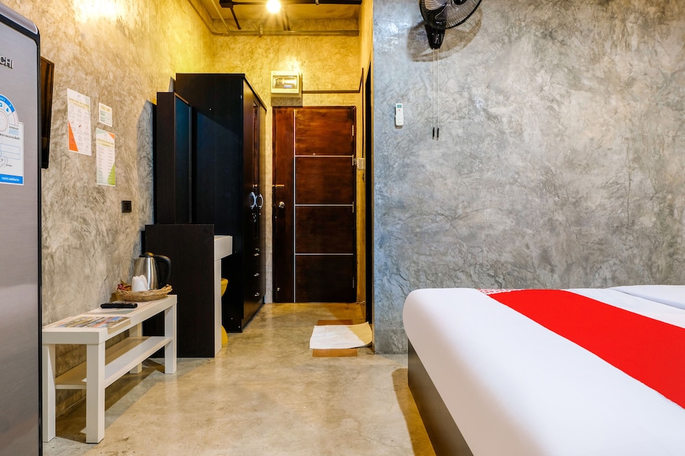STAY MAYB Chiang Mai 12/27