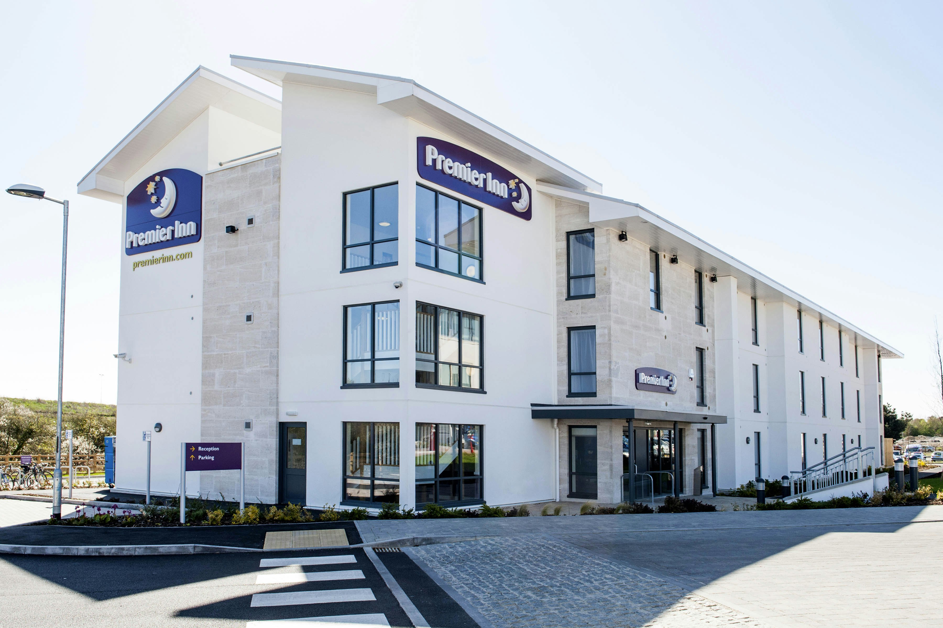 Premier Inn Weymouth 37/42