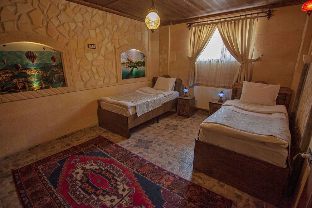 Peace Stone House 48/69