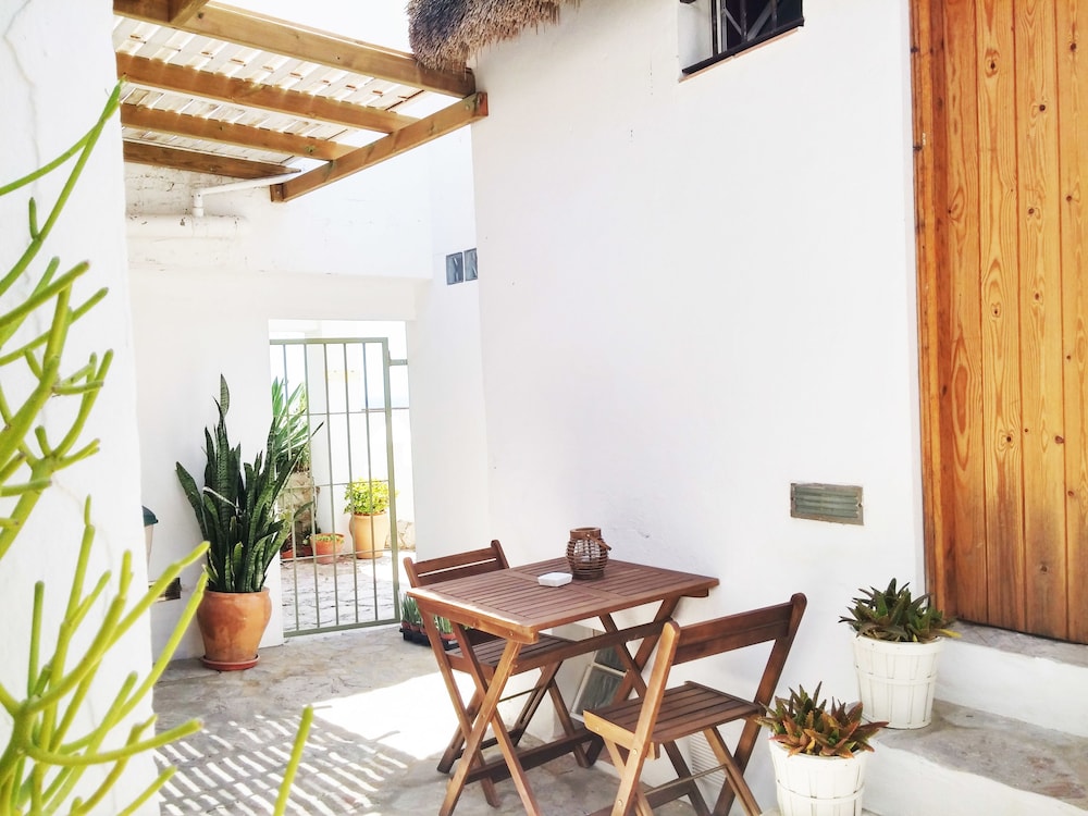 Bungalows Castillejos - Adults Only 8/50