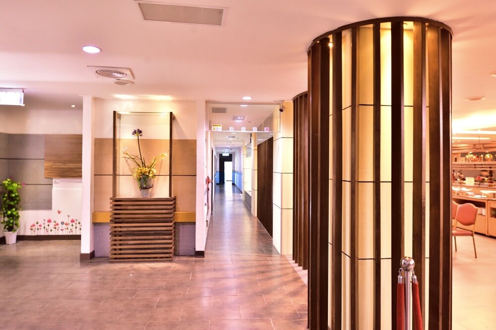 Toong Mao Kao-shang-ching Hotel 6/54