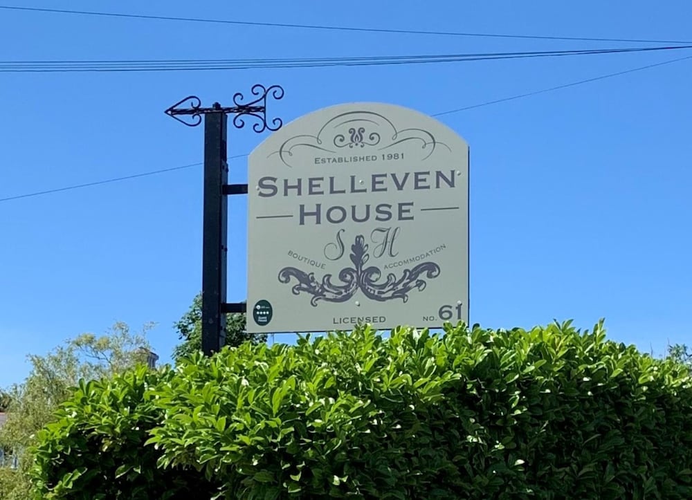 Shelleven House 4/50