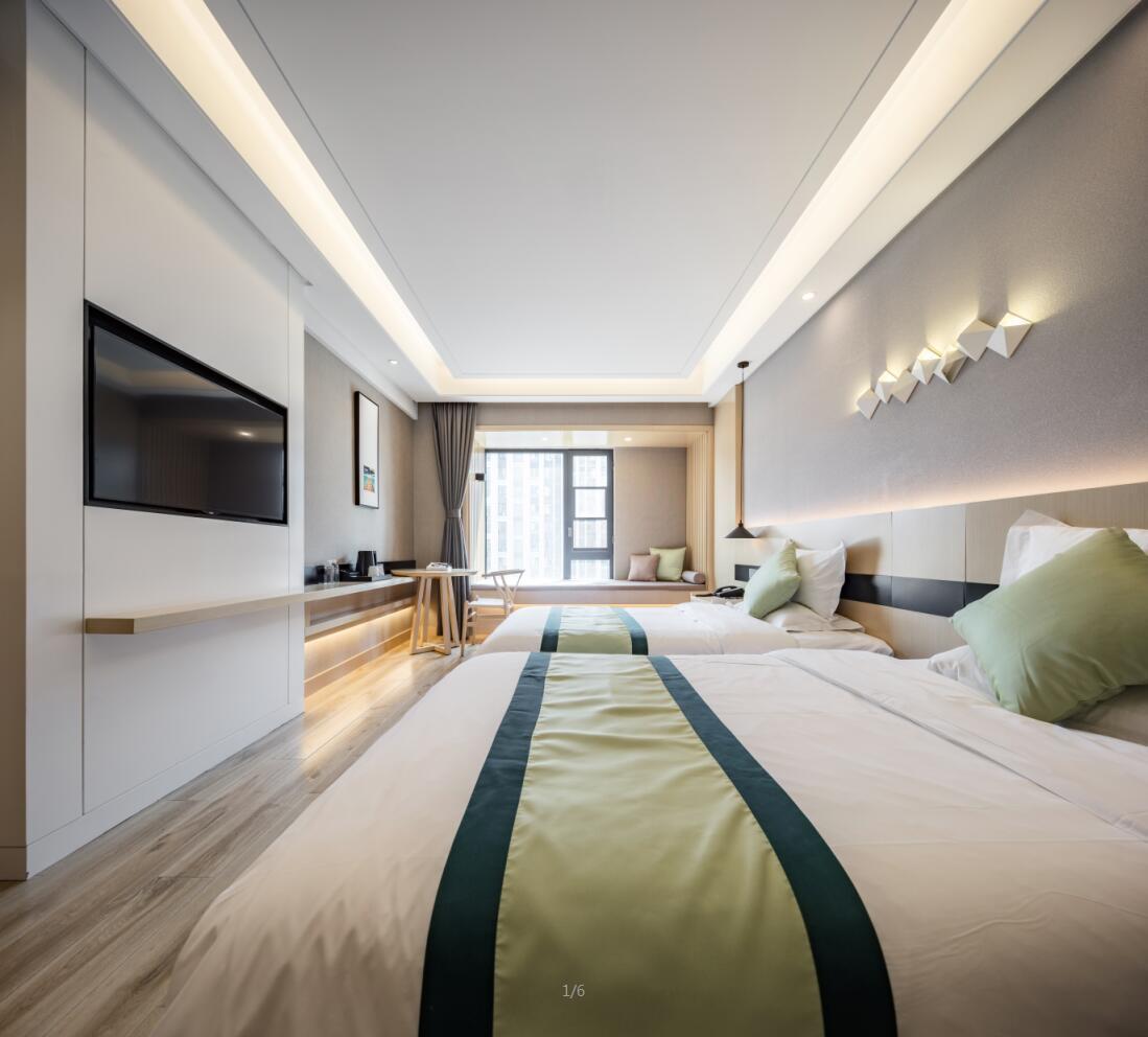 Erwan Hotel (Chuhe Hanjie) 13/25