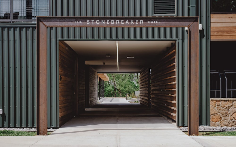 Pratt Place Inn and Barn 1/50