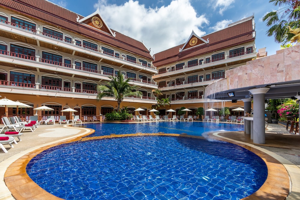 TONY RESORT 46/49