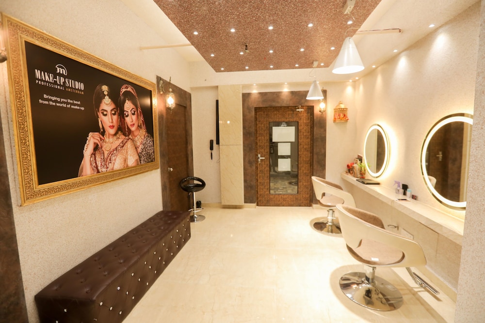 Ramada by Wyndham Jamshedpur 40/52