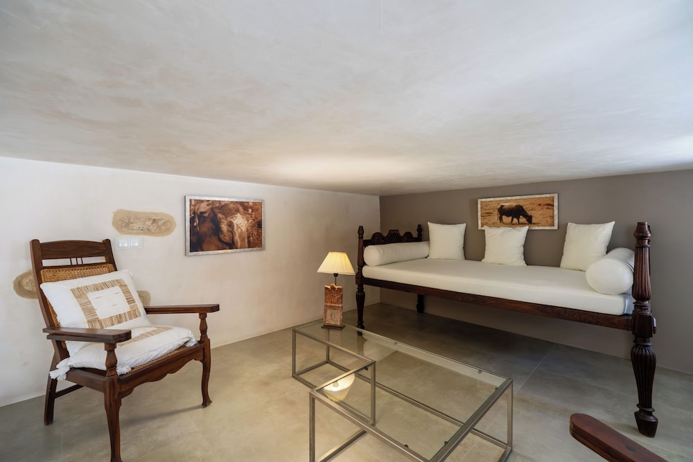 Hotel Boutique V 36/69