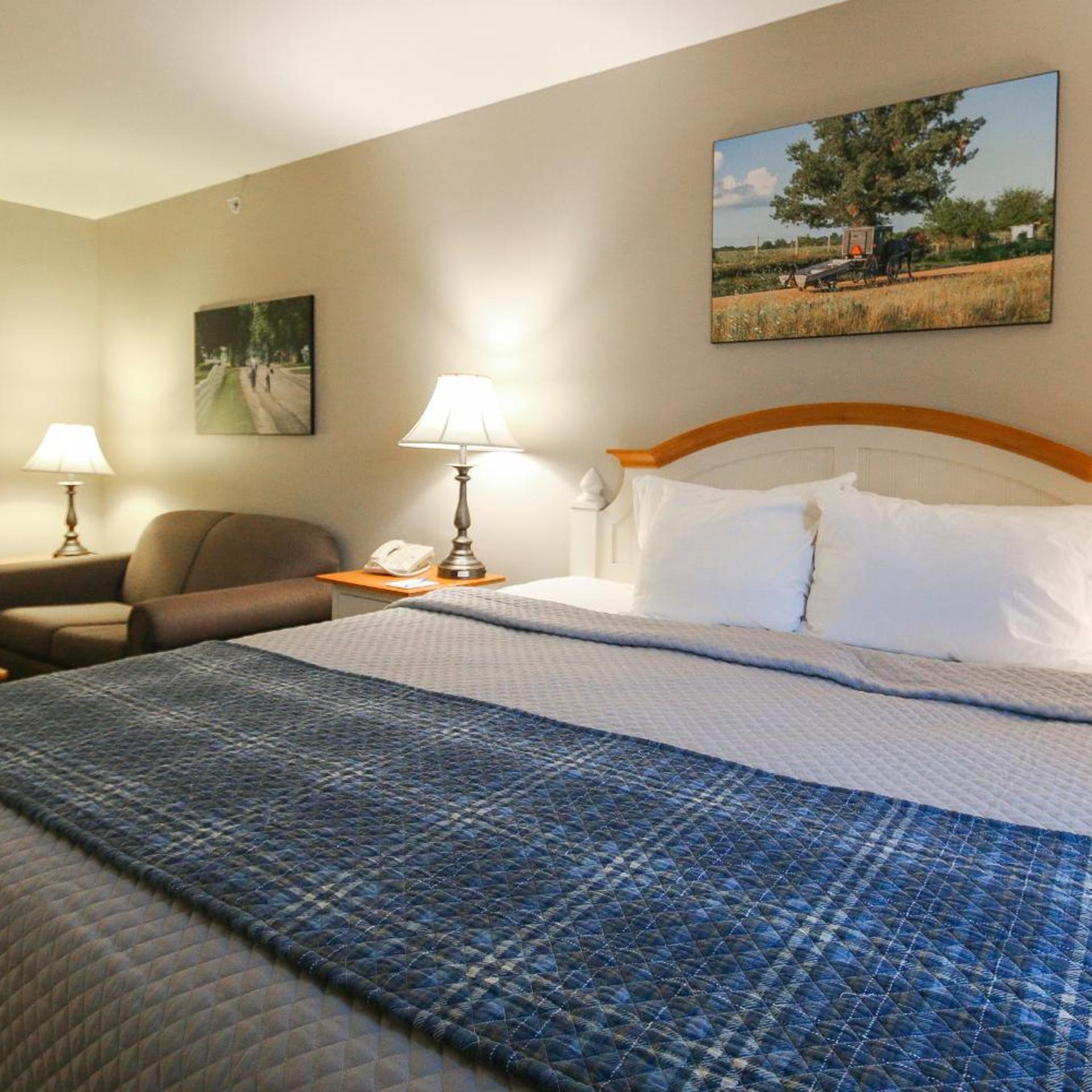 Blue Gate Garden Inn 16/50