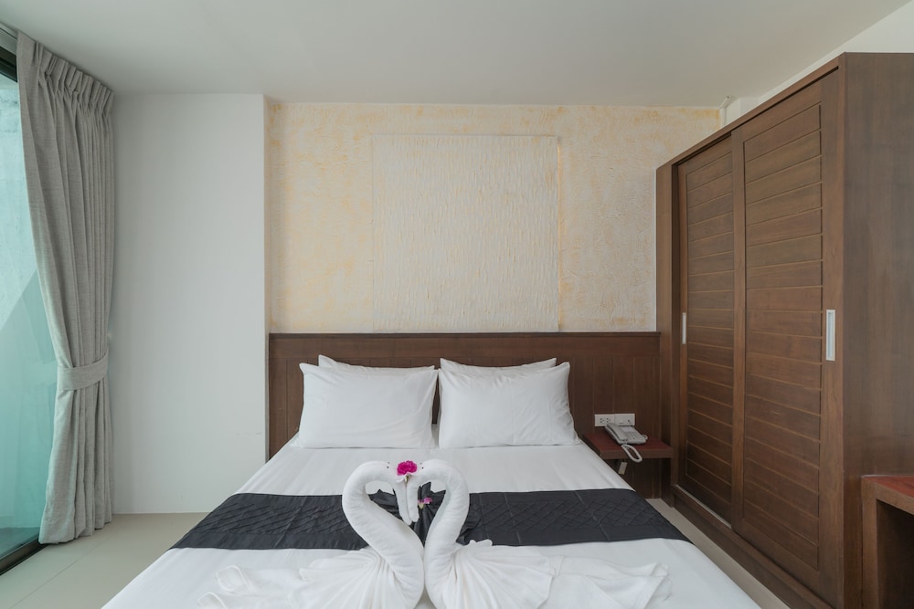 Destinaation Patong Boutique By The Sea 18/55