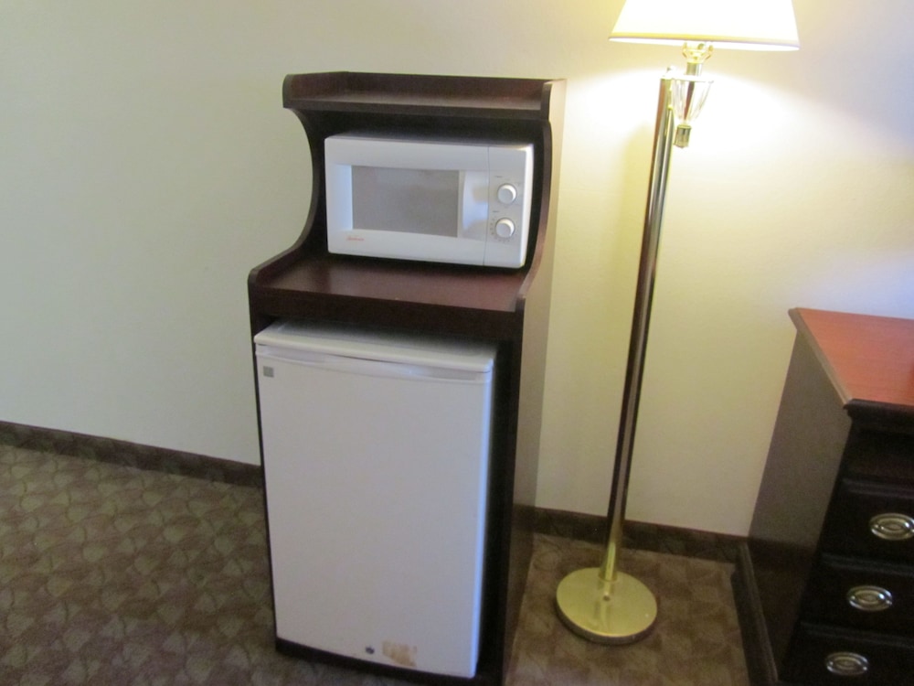 Executive Inn and Suites Wichita Falls 16/44