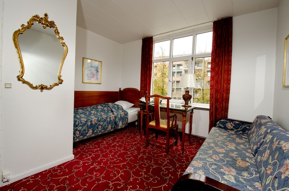 Milling Hotel Windsor 24/42