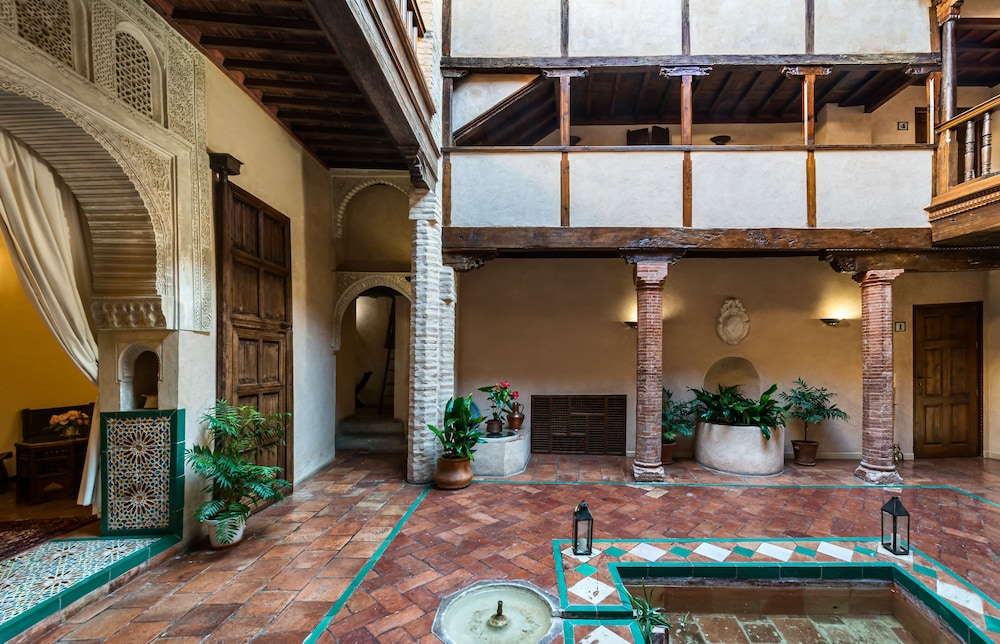 Casa Morisca 2/48