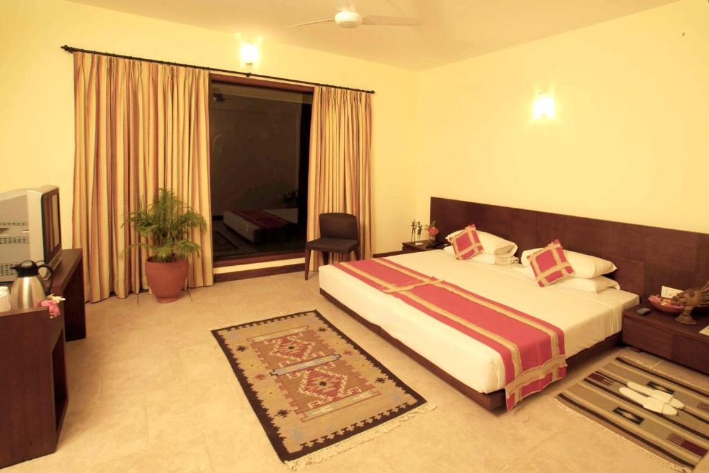 2 BEDROOMS, VILLA