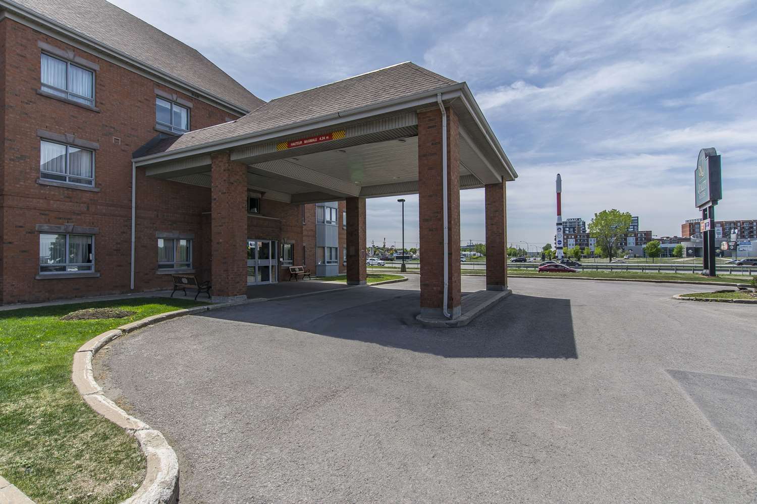 Residence Inn by Marriott Laval 20/22