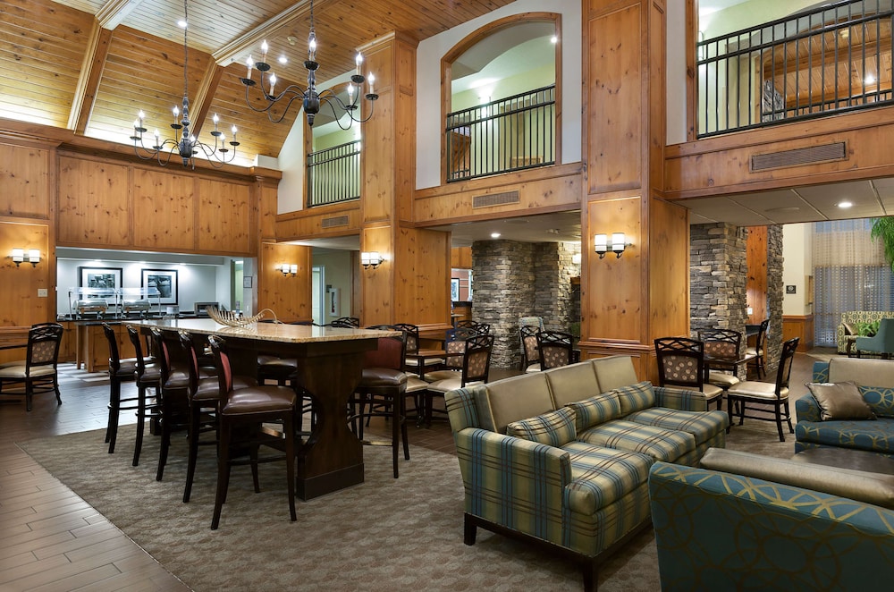 Hampton Inn Suites Charlotte Pineville 38/51