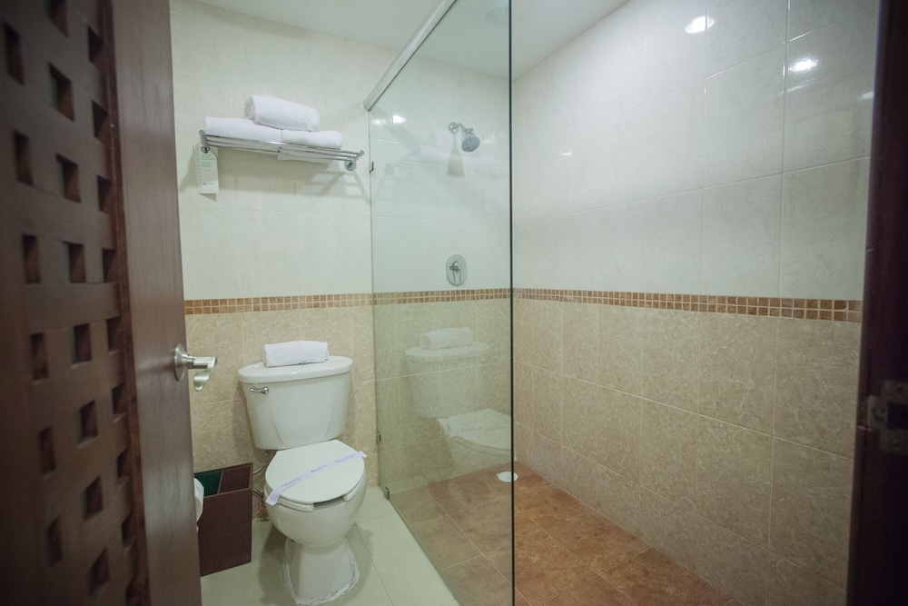 WYNDHAM MERIDA 15/58