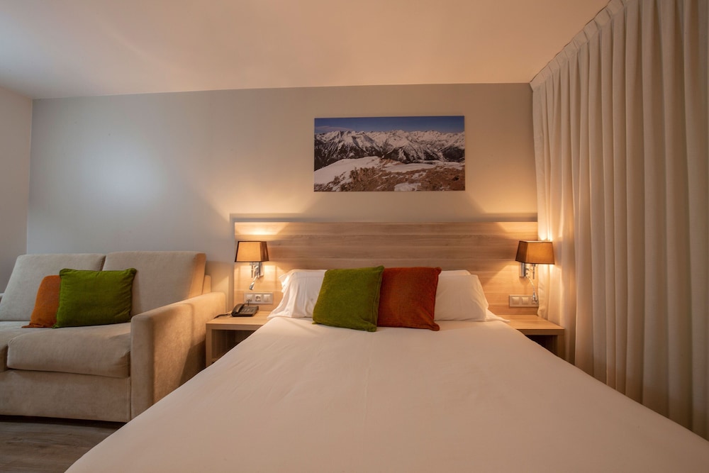 Hotel Del Pui 18/40