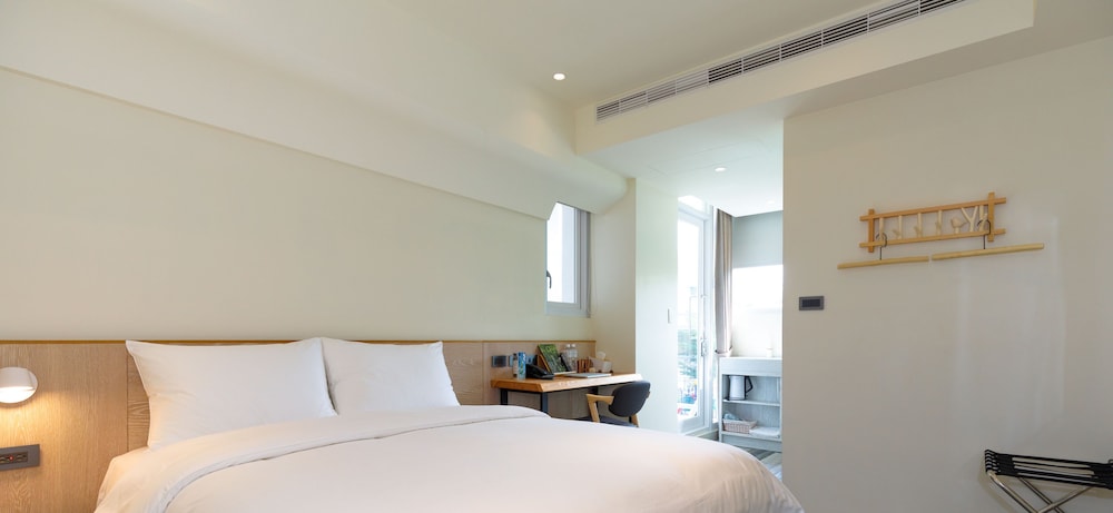 28 Shu Xiang Hotel 16/64