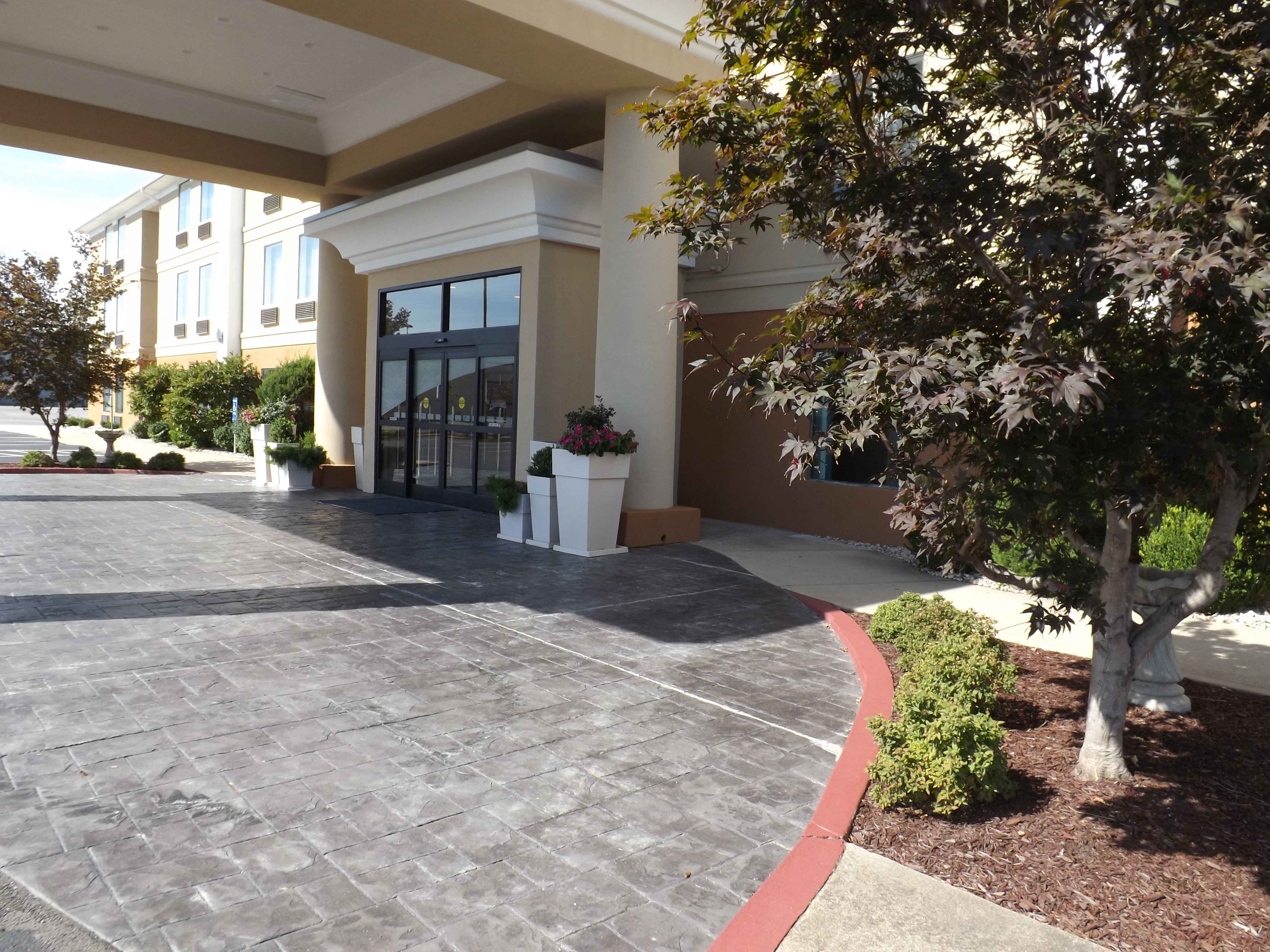 Holiday Inn Express Lexington Southwest Nicholasville 26/28