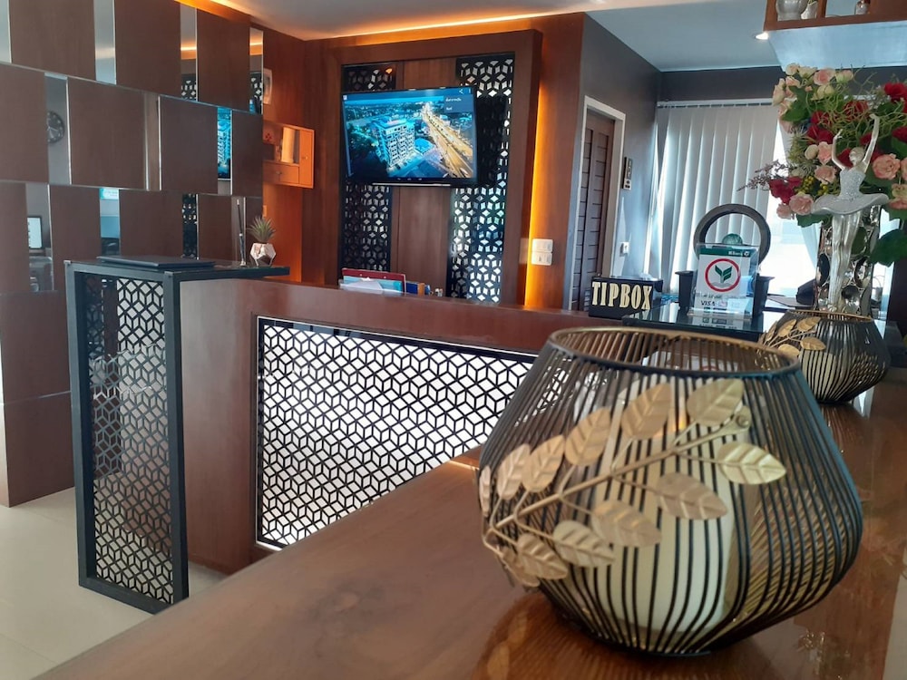 The Greenery central suite & hotel 8/50