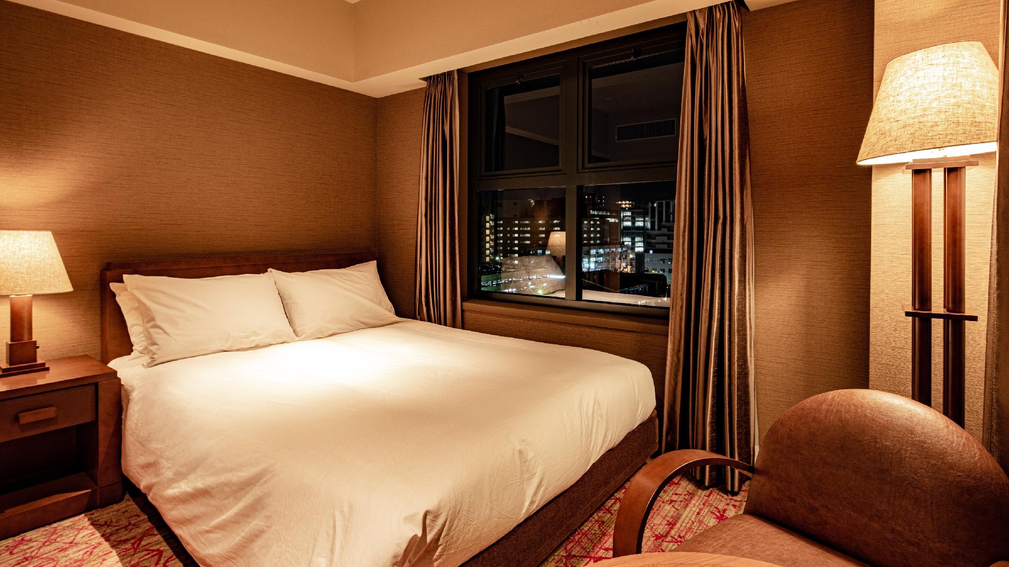 Moderate, Double Bed