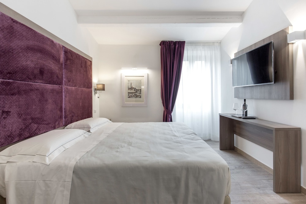 Apollo Guest House 21/50