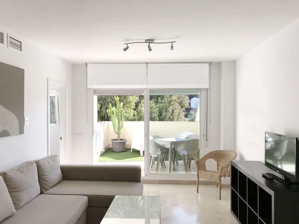 Apartamentos Dona Carmen 12/23