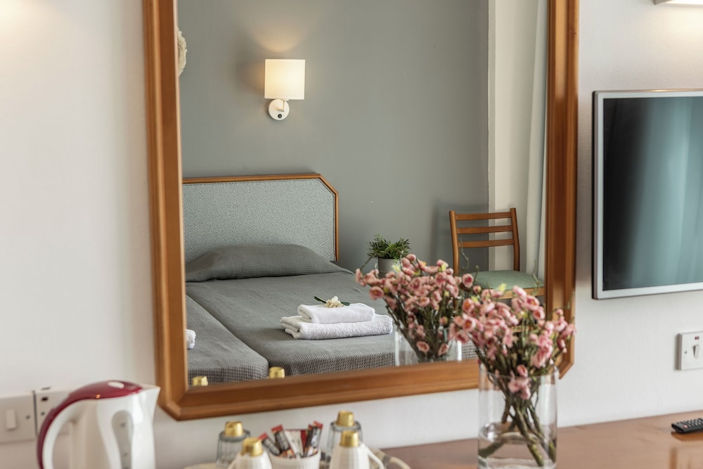 Antigoni Hotel 37/50