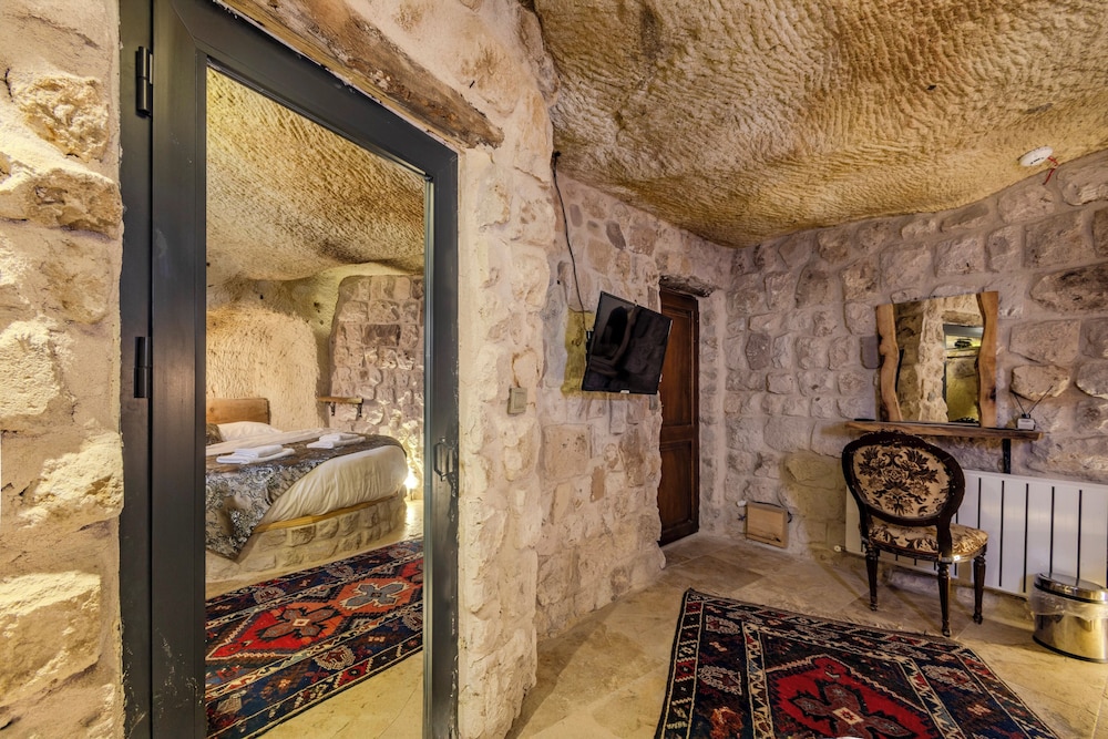 Lubberona Cave Cappadocia 4/50