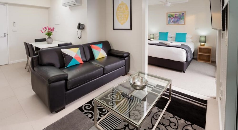 Hamilton Executive Apartments 14/24