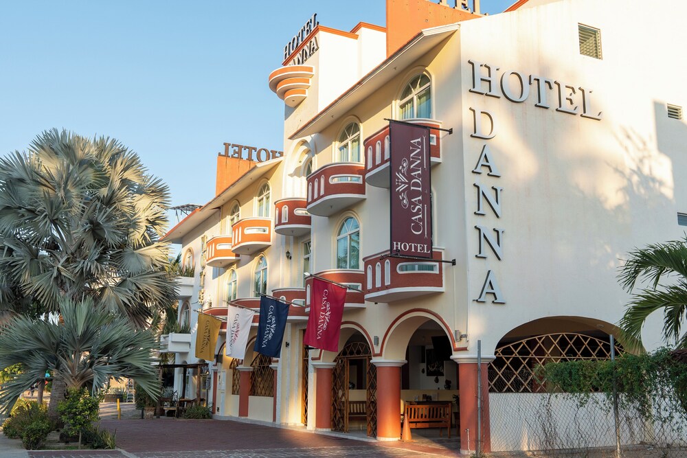 Hotel Casa Danna 57/69