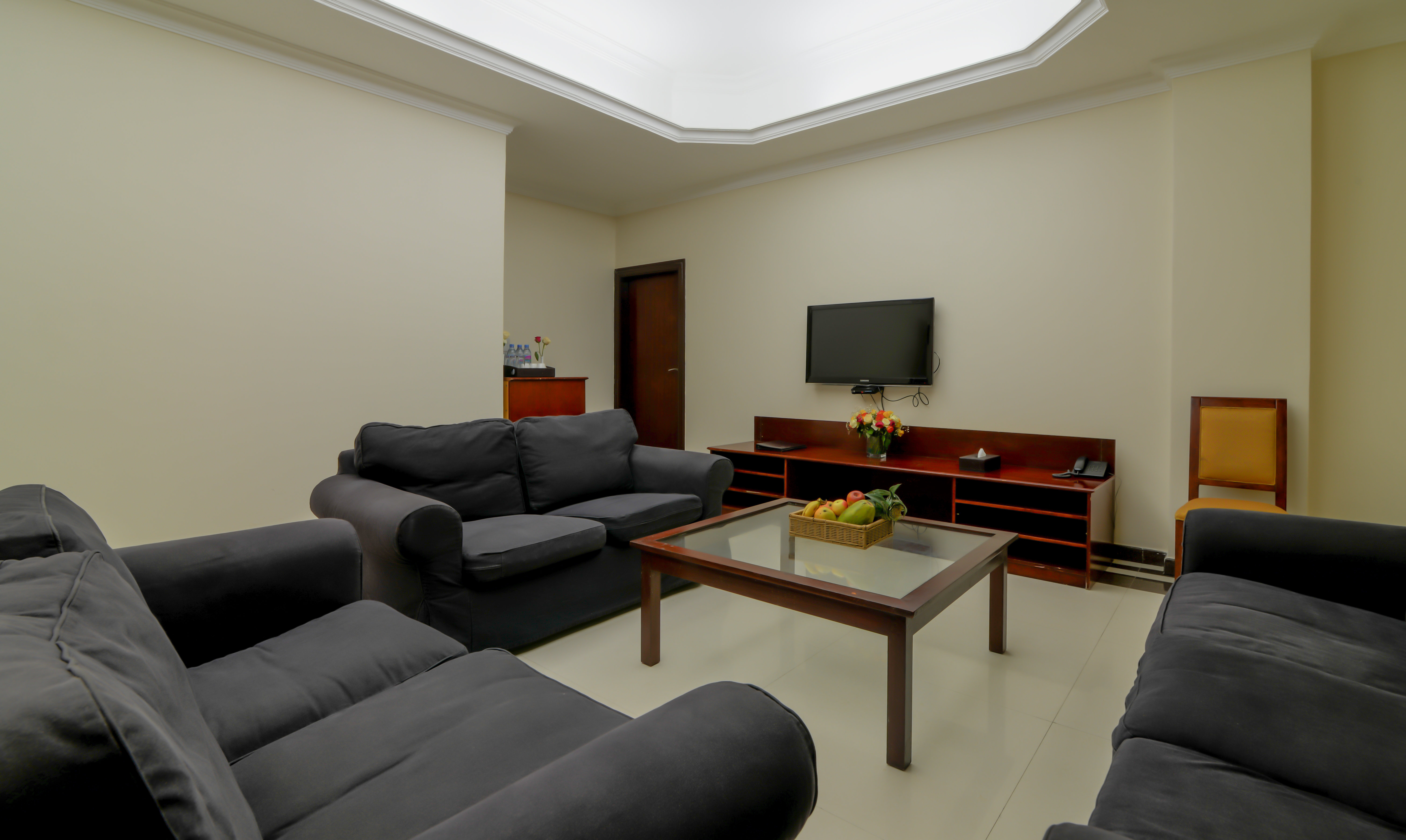 Tanzanite Executive Suites 28/40