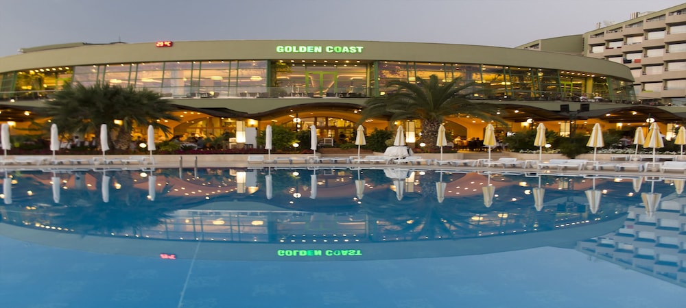 Vonresort Golden Coast 6/79