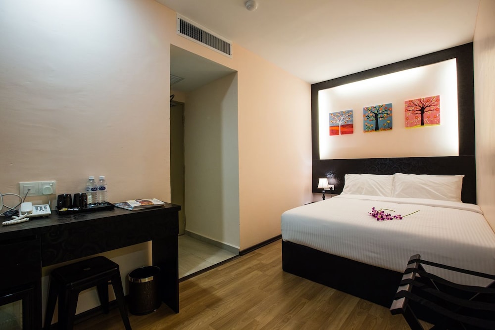 Hotel Ciq @ Wong Ah Fook 4/25
