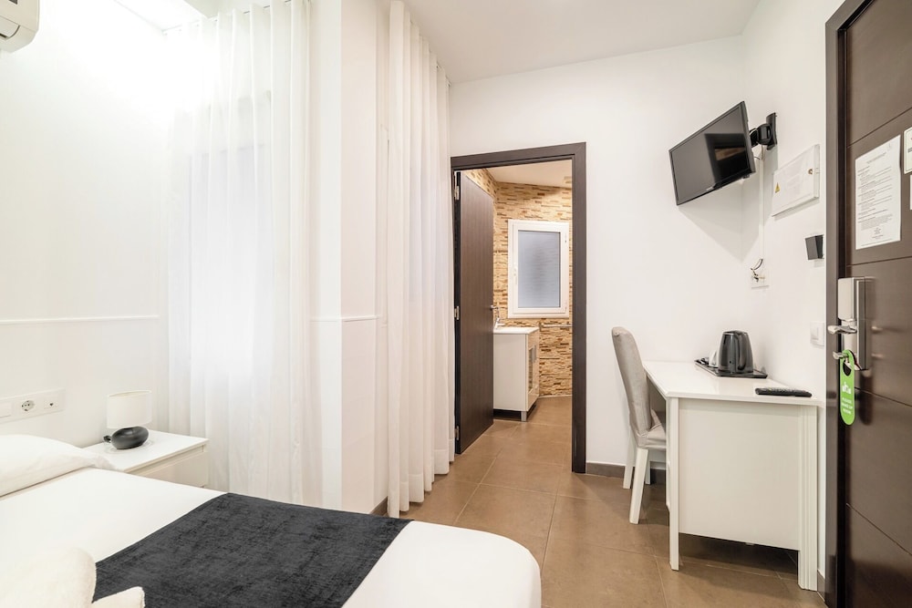 Laramond Barcelona Rooms 57/58