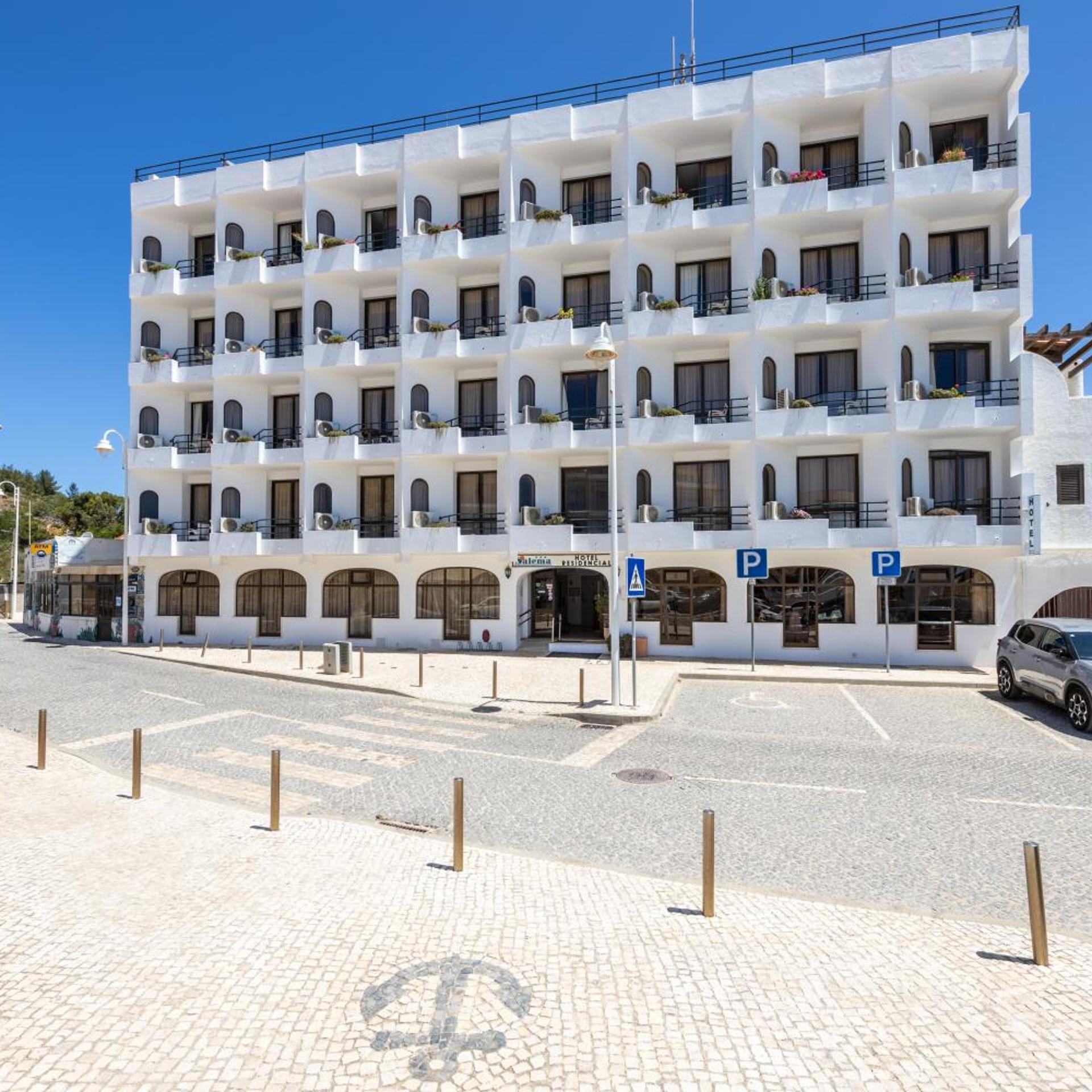 RESIDENCIAL SALEMA 4/54
