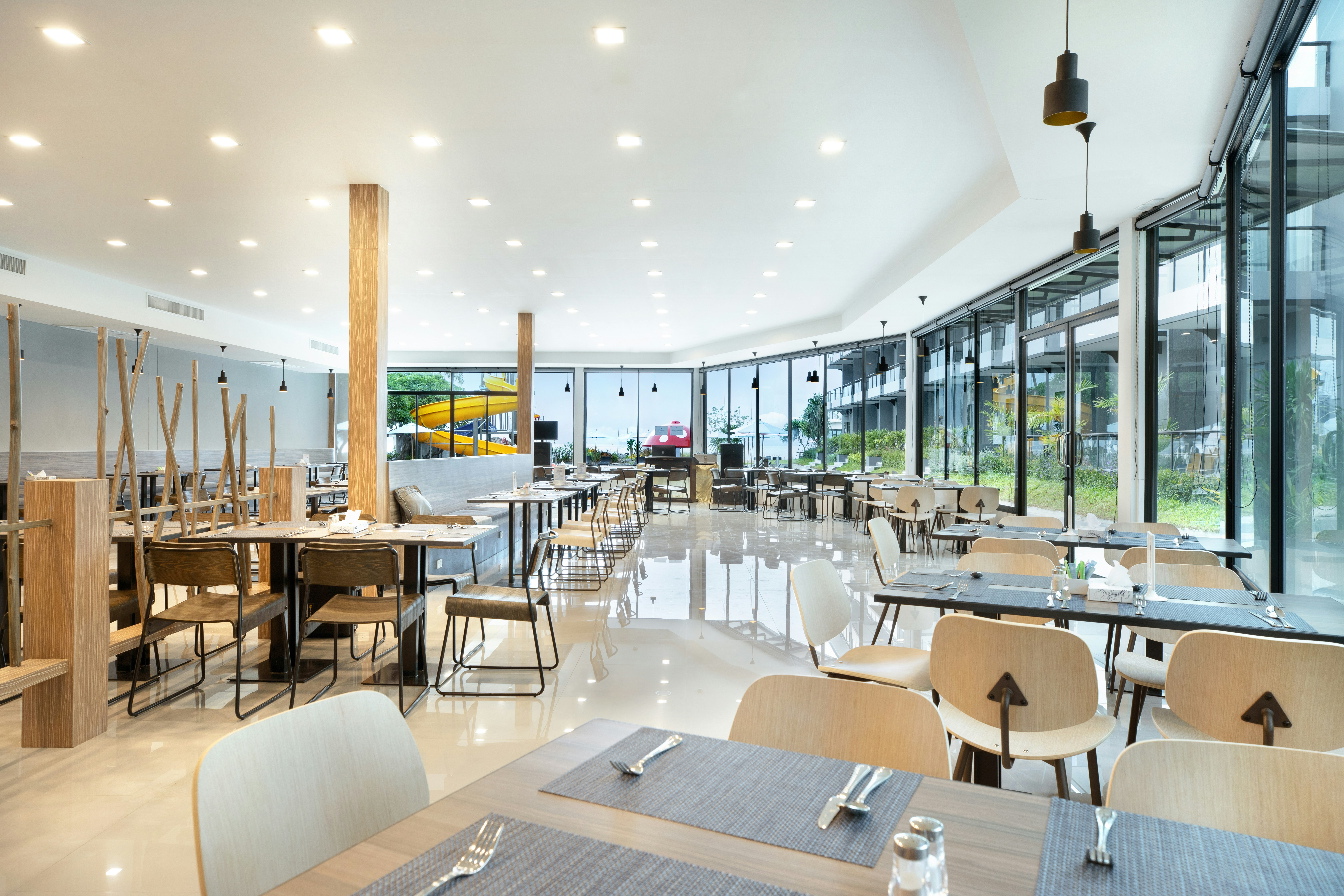 Centara Life Cha-Am Beach Resort Hua Hin 57/74