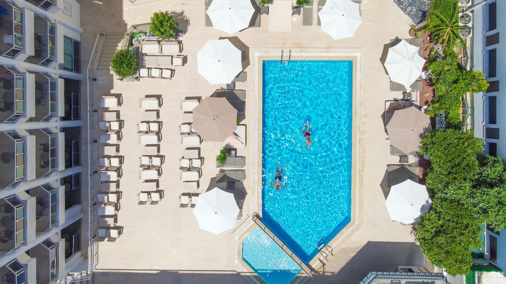 Mr Crane 10/38