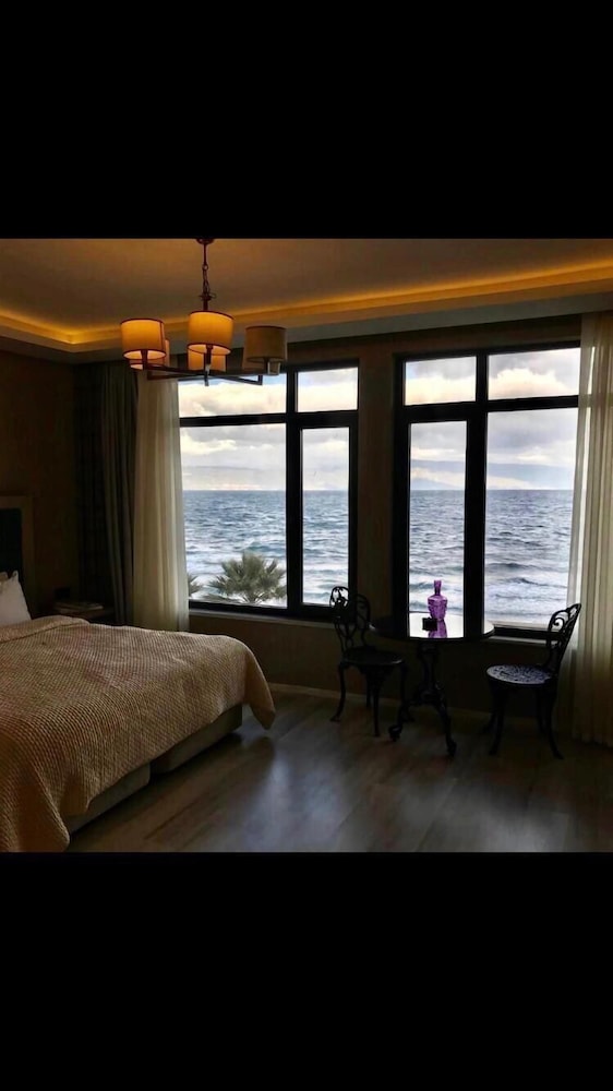 Yali Bahce Butik Otel 25/50