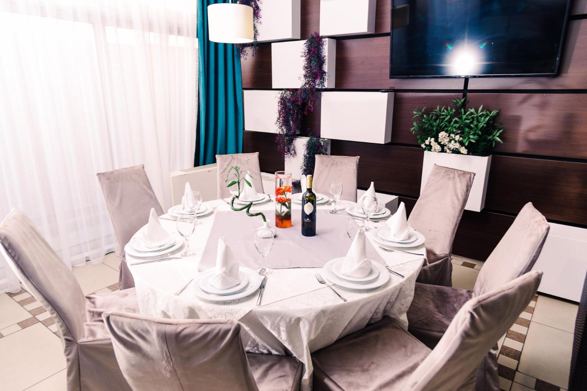 Novak Hotel 26/37
