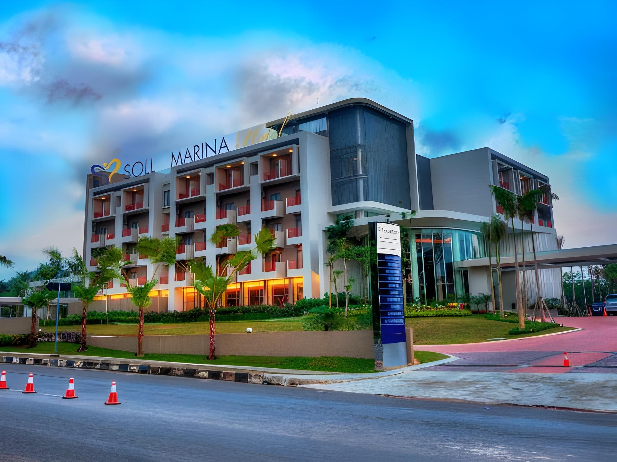 Soll Marina Hotel And Conference Center Bangka 10/47