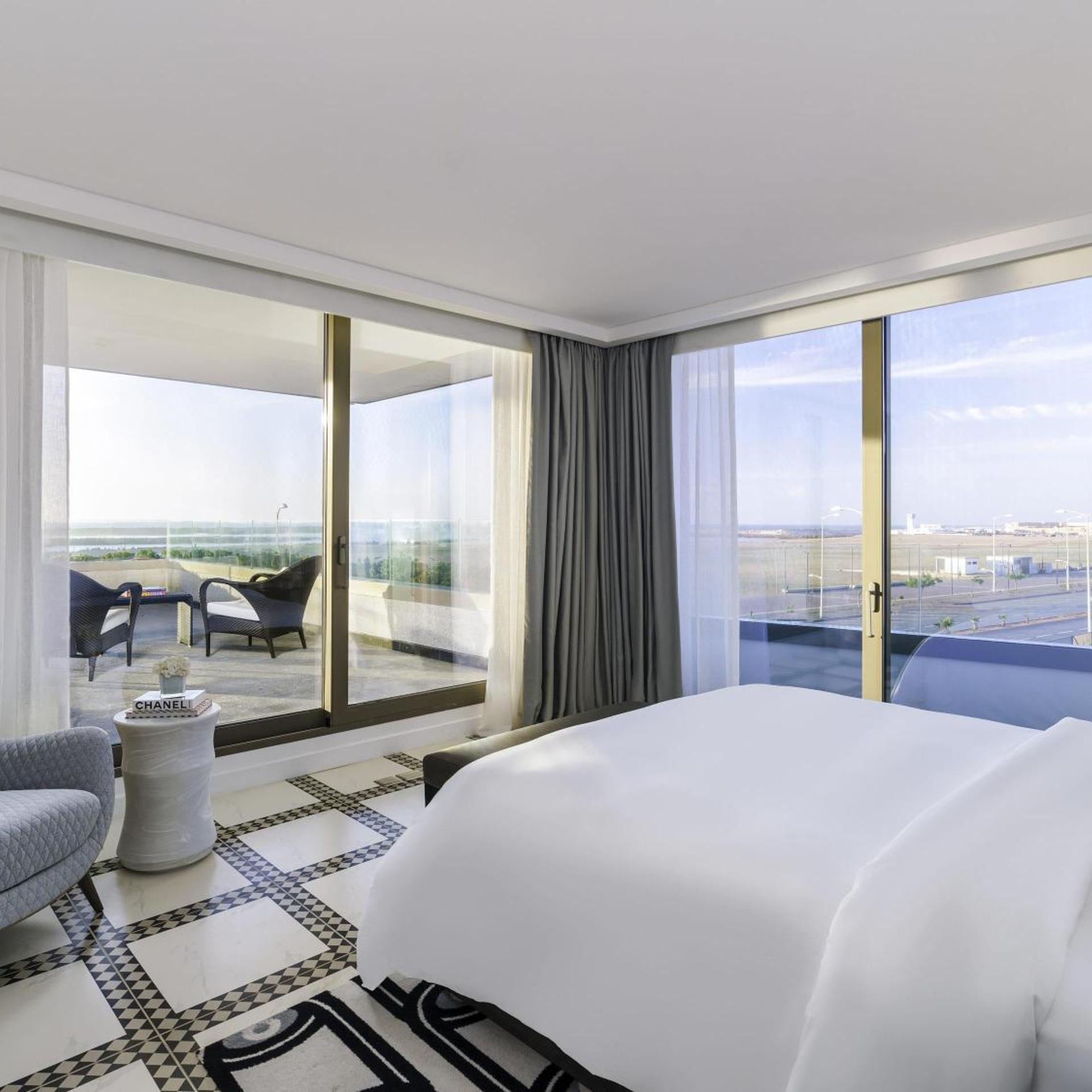 Heritage, Suite, King Bed