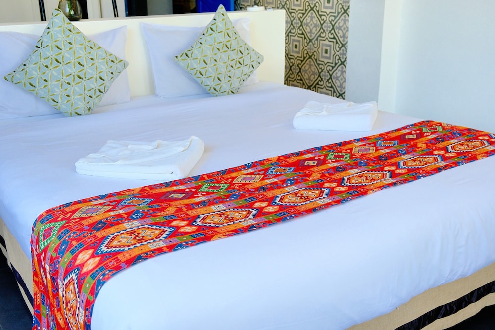 Phuket Moonlit Patong Bay Hideaway Hotel 20/50