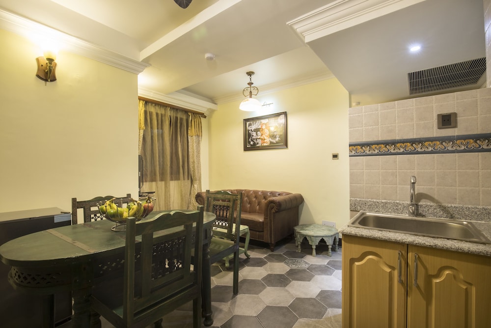 Heritage Hotel Suites And Spa 35/50