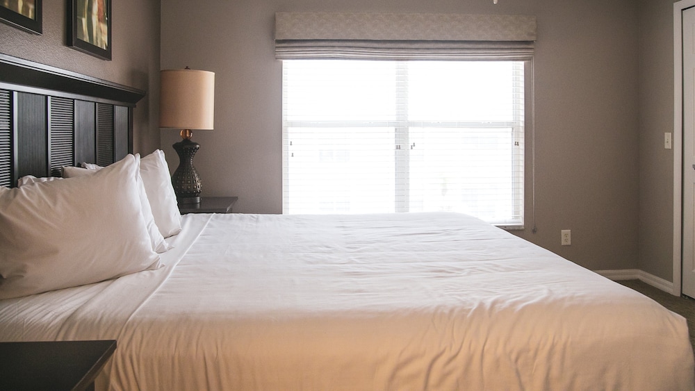3 Bedrooms, Lodge