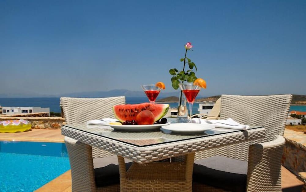 Kythira Golden Resort 24/34