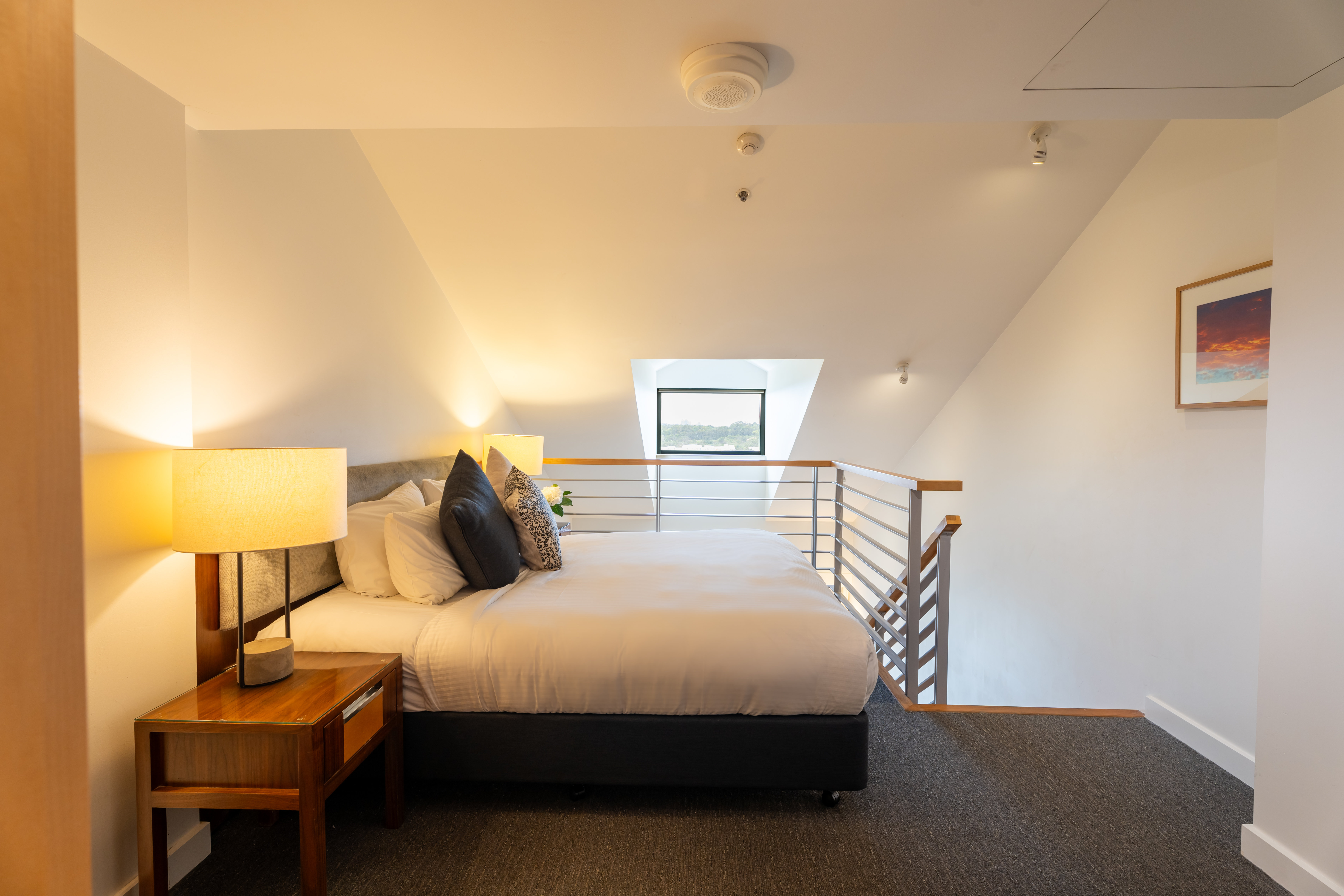 1 Bedroom, Loft, Suite
