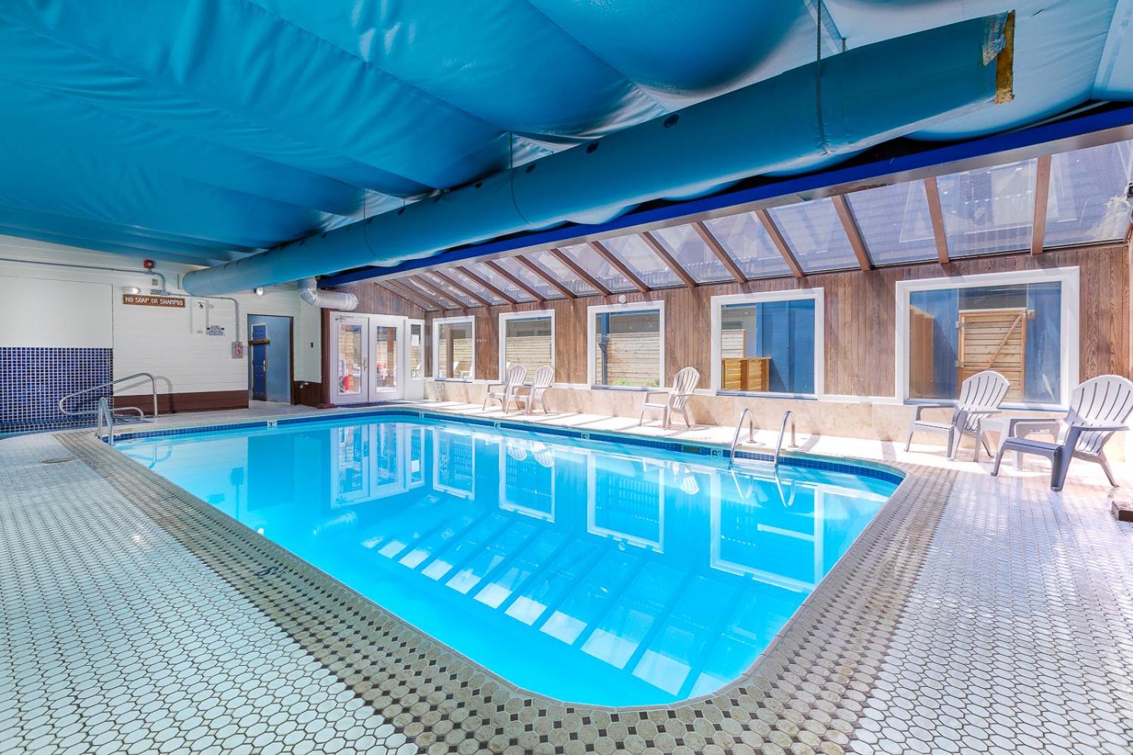 Surfland Hotel 22/44